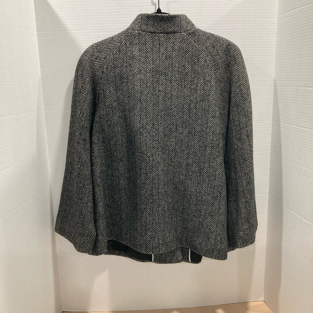 Banana Republic 
S black/ cream - Picture 5 of 10